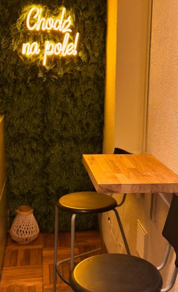 Apartamenty Czesc Cracovia Exterior foto